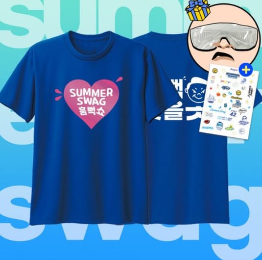 신나게 물 맞고 춤추면서도 스타일리쉬하게 보일 수 있을까 고민하던 중, 제 눈에 띈 건 바로 "2025 싸이 흠뻑쇼 옷 티셔츠 콘서트 블루 [양면DD]" 였습니다.